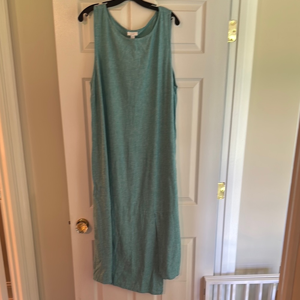 NWT
J.Jill Sleeveless Teal Maxi Dress
Size XL
Teal color